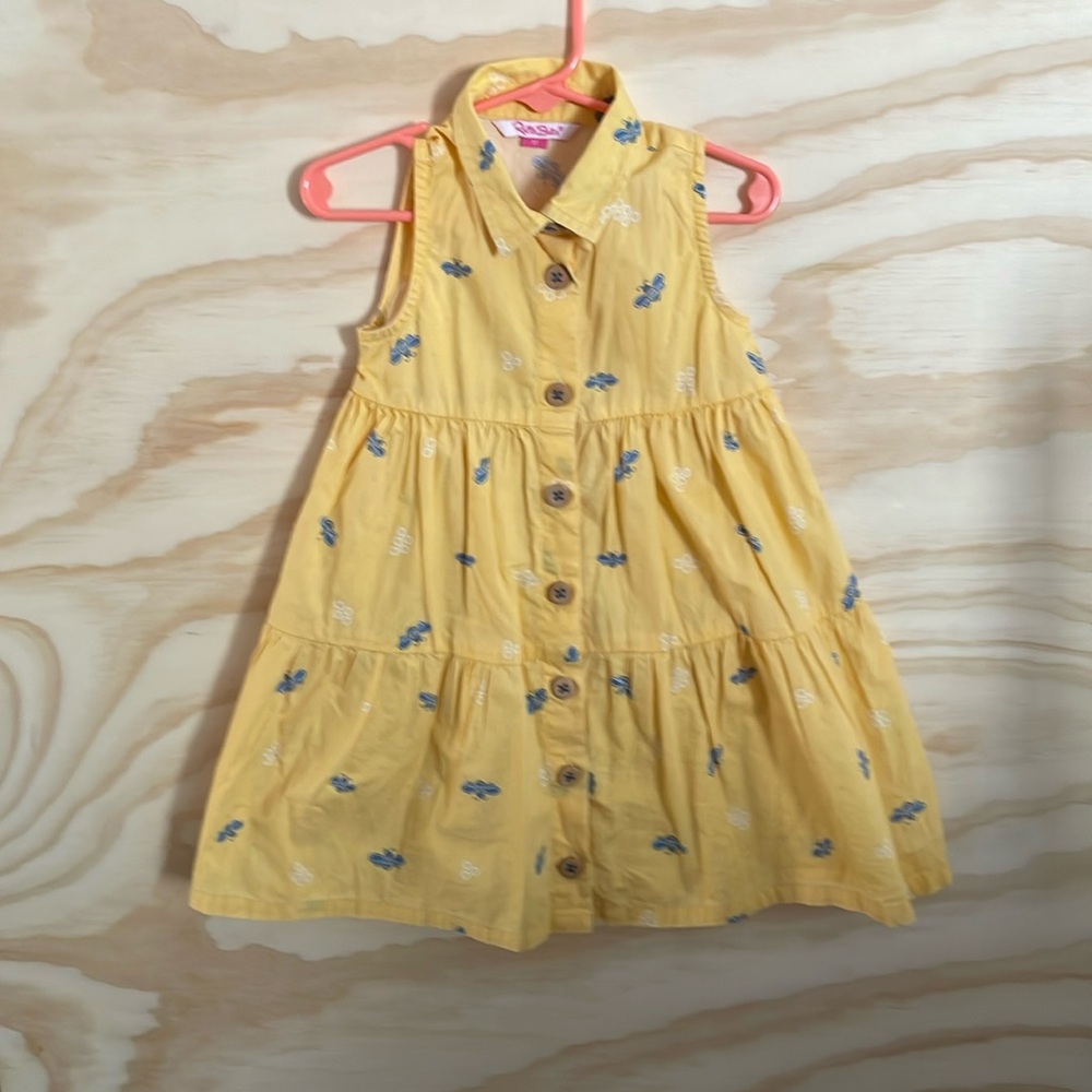 EUC. 3T RuffleButts bee print yellow dress.